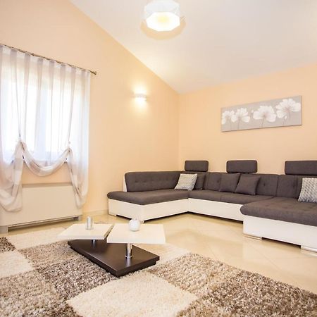 Villa House Brigita 1762 Porec Esterno foto