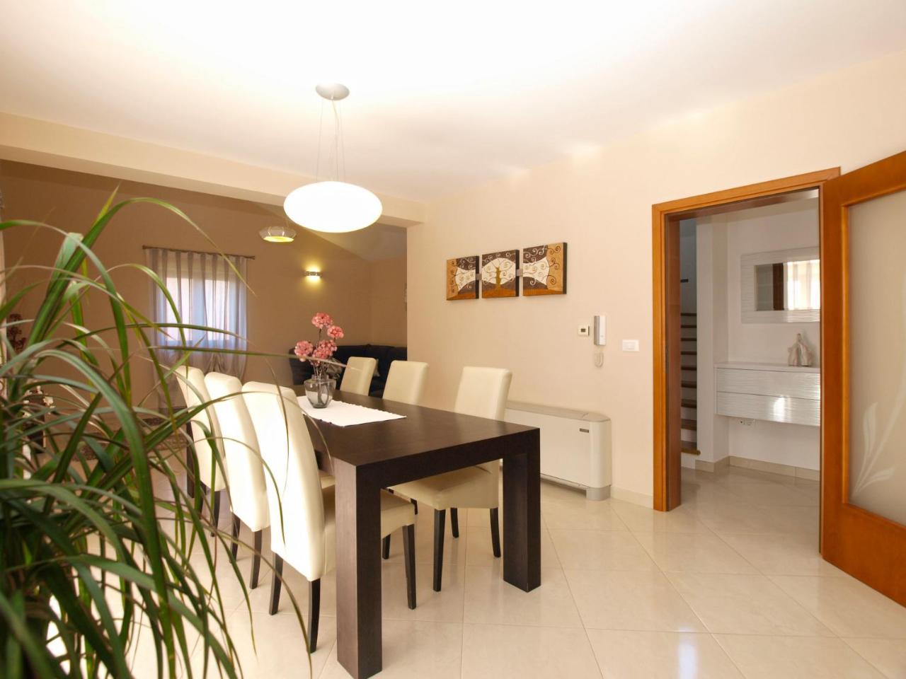 Villa House Brigita 1762 Porec Esterno foto