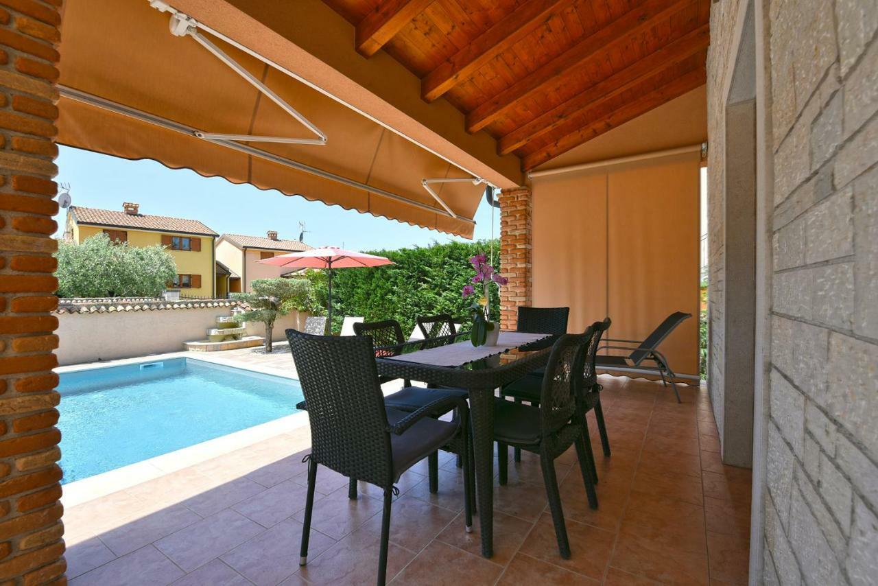 Villa House Brigita 1762 Porec Esterno foto