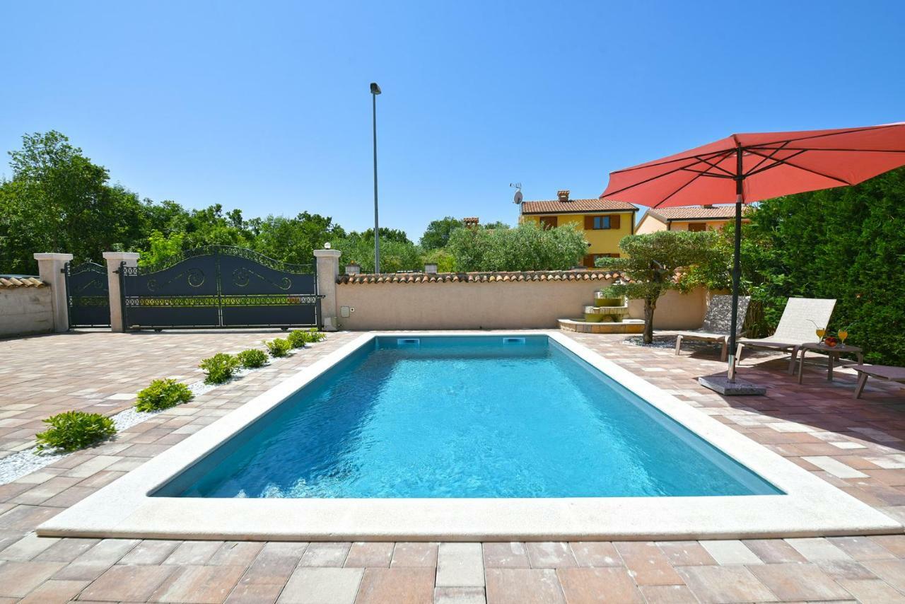 Villa House Brigita 1762 Porec Esterno foto
