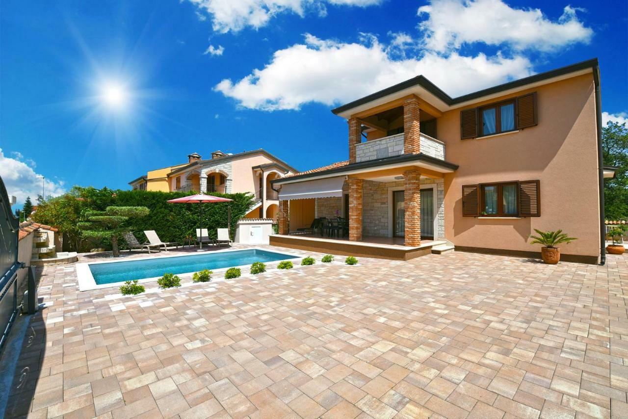 Villa House Brigita 1762 Porec Esterno foto