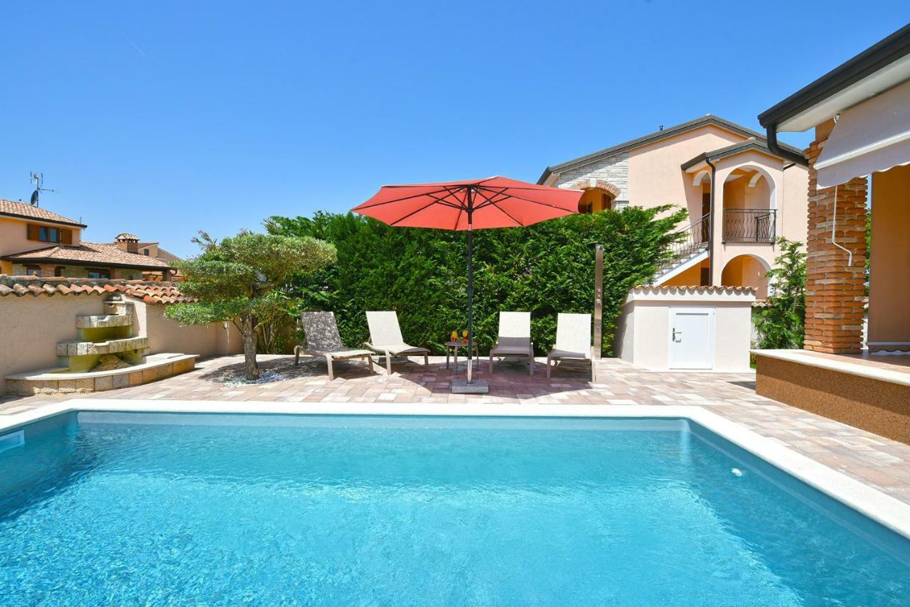 Villa House Brigita 1762 Porec Esterno foto