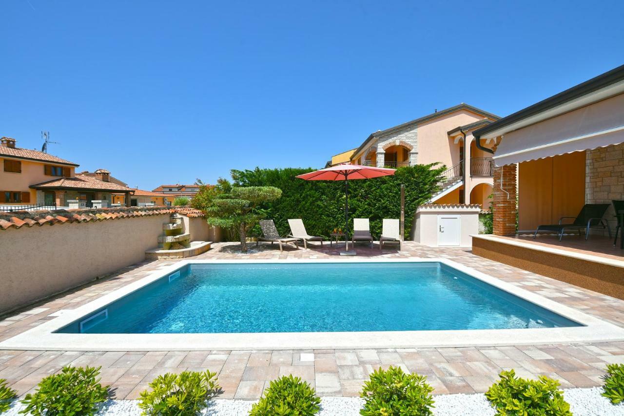 Villa House Brigita 1762 Porec Esterno foto